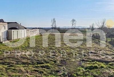 Teren Construcții intravilan de 1439 mp, în Central - 1