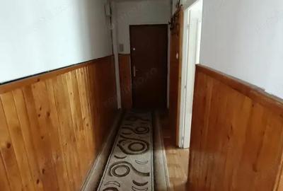 Apartament cu 2 camere decomandat în Central - 1