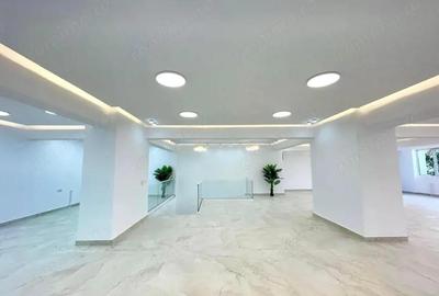 Spațiu comercial, de 211 mp, în Colentina