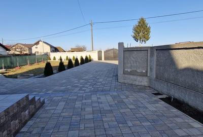 Casă cu 5 camere cu Teren 1400 Mp în Baia - 9