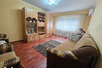 Apartament cu 3 camere decomandat, mobilat în Central - 10