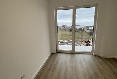 Casă cu 5 camere cu Teren 356 Mp în Remetea Mare - 6