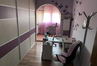 Apartament 4 camere zona Aparatorii Patriei Apartament 4 camere zona Aparatorii Patriei - 4