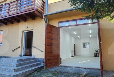 Casa  superba cu 4 camere de vanzare