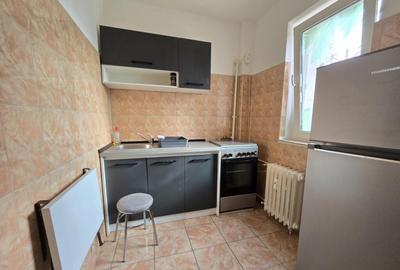 Garsoniera complet renovata ?i mobilata Ploie?ti, z - 4