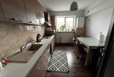 Apartament cu 3 camere decomandat în Central - 6