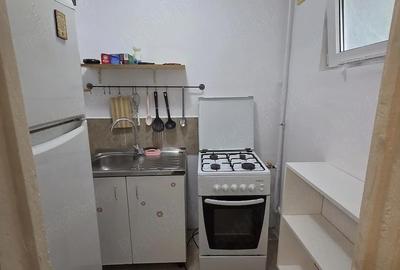 Garsonieră semidecomandată în Titan - 2