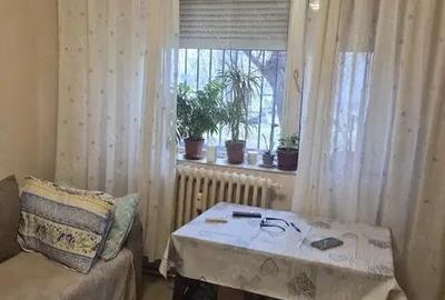 Garsonieră semidecomandată în Abator - 6