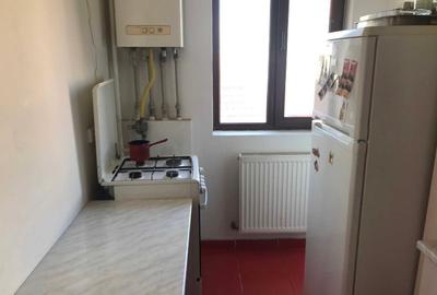 Inchiriere garsoniera 50m de Metrou Leonida Popesti - 2