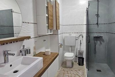 Apartament cu 2 camere decomandat în Drumul Taberei