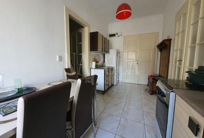Apartament cu 3 camere în Central - 20