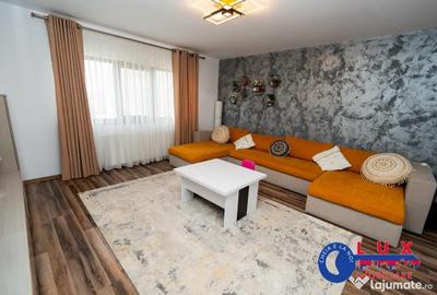 Apartament cu 3 camere decomandat în C5 - 5