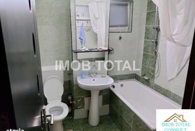 Apartament cu 3 camere decomandat în Prundu - 8