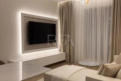 Apartament cu 3 camere decomandat, mobilat în Central