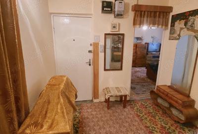 Vand apartament cu 2 camere in Brad - 5