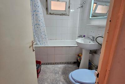 Tomis 3 - 2 camere- 250 euro. - 5