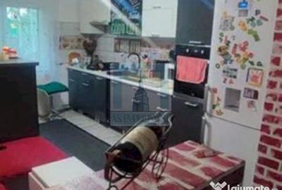Apartament cu 3 camere decomandat în Uzina 2 - 6