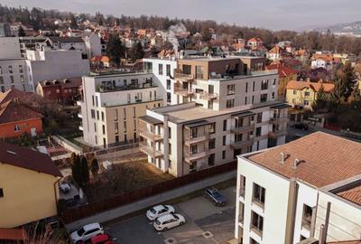 Apartament cu 3 camere în Central - 3