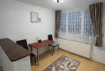 Garsonieră semidecomandată în Rogerius