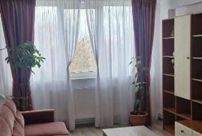 Garsoniera zona Industrial - 1