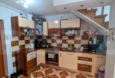 Apartament cu 3 camere de vanzare zona Kaufland cetate. - 2