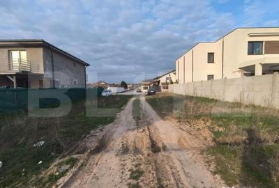 Teren de 910 mp, în Cârcea - 3