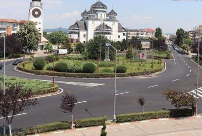 Teren de 4100 mp, în Central - 1