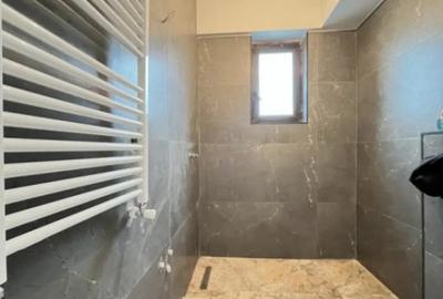 Apartament cu 3 camere decomandat în Energia - 14