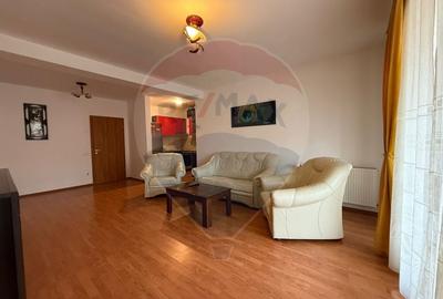 Apartament cu 3 camere decomandat în Șelimbăr - 2