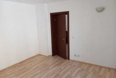 Apartament cu 2 camere semidecomandat în 1 Mai - 12