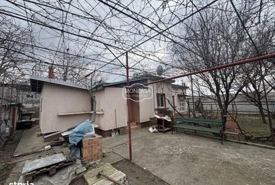 Casă cu 4 camere cu Teren 764 Mp în Central - 2