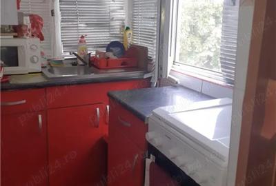 Democratiei-Pta Anton - 5