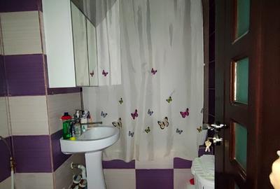 Apartament 3 camere-decomandat, zona Bulevardul Bucure?ti - 8