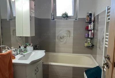 Apartament cu 3 camere decomandat în Decebal - 10