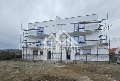 Duplex cu 4 camere cu Canalizare în Exterior Nord - 3