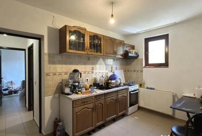 Casă cu 6 camere cu Teren 800 Mp în Central - 6