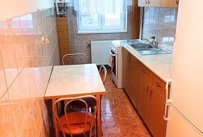 Apartament cu 2 camere decomandat în Vasile Aaron - 4
