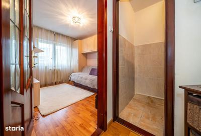 Apartament cu 3 camere în Central