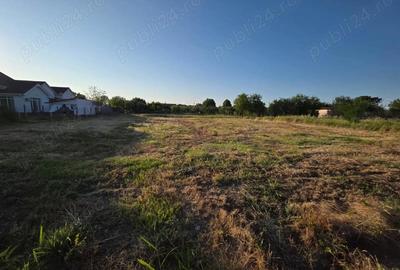 Teren de 676 mp, în Moșnița Veche