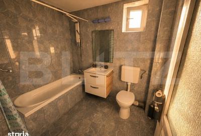 Apartament cu 5 camere în Central - 1