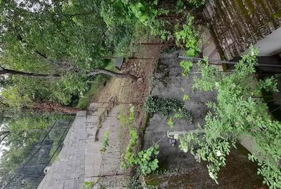 Vind casa cu etaj in centru Resita - 4