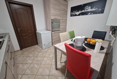 Apartament cu 3 camere decomandat în Aviatorilor - 8