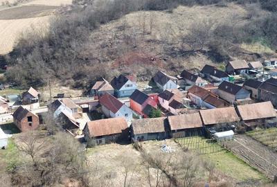 Teren de 600 mp, în Ighișu Nou - 3
