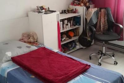 Apartament cu 2 camere decomandat în Micro 12 - 14