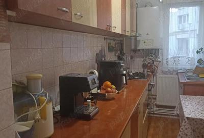 Apartament cu 3 camere semidecomandat în Ultracentral - 2
