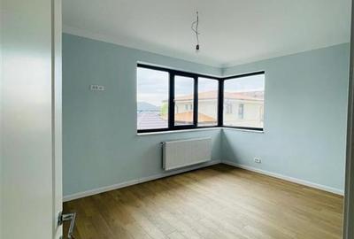 Duplex cu 5 camere cu Teren 325 Mp în Odăi - 13