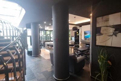 Casă individuală cu 8 camere cu Canalizare în Colentina - 20