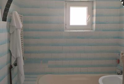 Apartament cu 3 camere decomandat în Central - 2