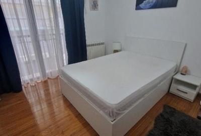 Apartament cu 2 camere decomandat, mobilat în Nicolina
