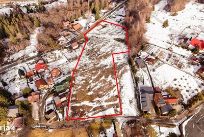 Teren de 1000 mp, în Petros - 4